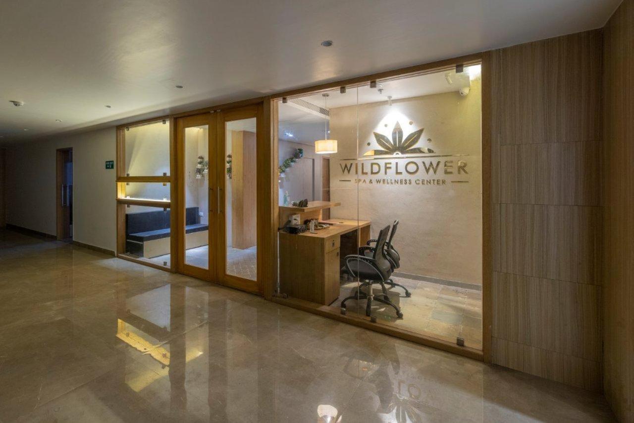 Sarovar Portico Morbi Exterior foto